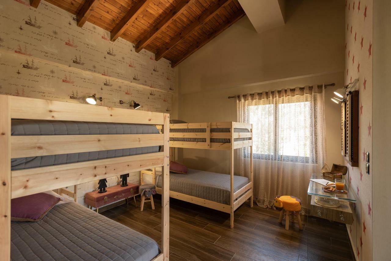 Olvini Villa Galatas  Bagian luar foto